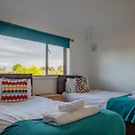 Host & Stay - Lechlade