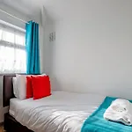 Host & Stay - Lechlade